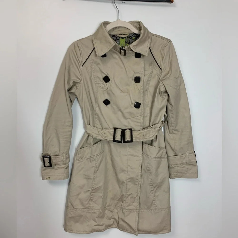 Soia &  Kyo Women’s 100% Cotton Trench Coat Belted Jacked Size Medium (FLAWED)